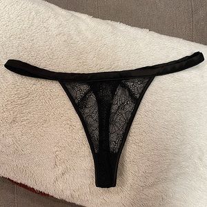 Buffbunny Illusion High Waisted Thong Onyx Size M